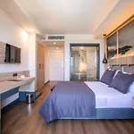 Maia Luxury &