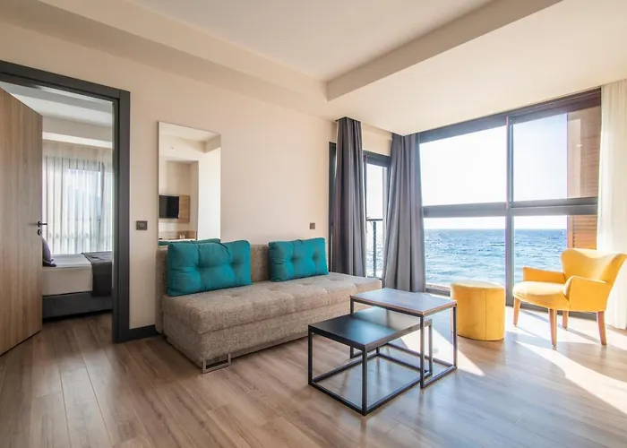 فندق Maia Luxury & 4*