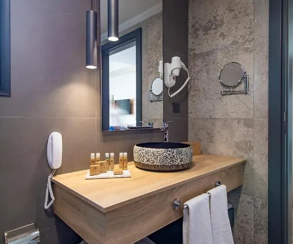 Maia Luxury & 4* غوزيلْتْشاملِ