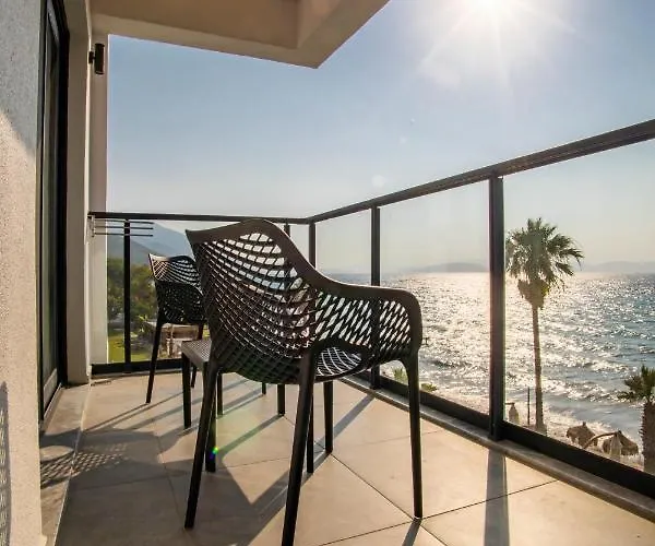 فندق Maia Luxury & 4*