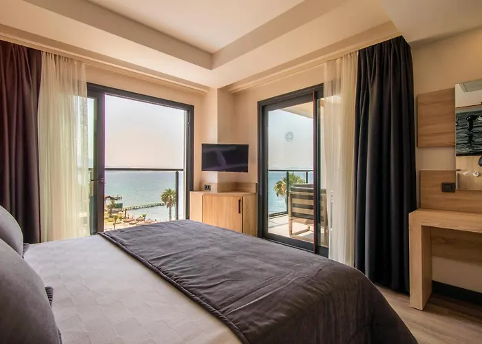 Maia Luxury & 4* غوزيلْتْشاملِ