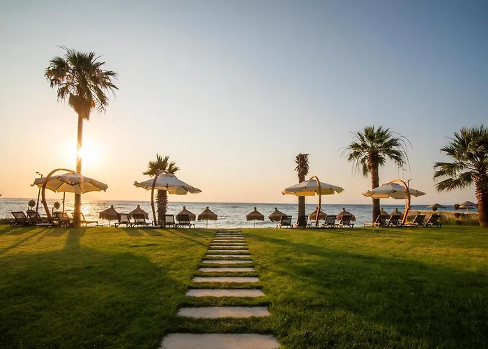 Maia Luxury & غوزيلْتْشاملِ
